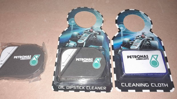 Petronas f1 ajndk. Szivacsok. Auts termk