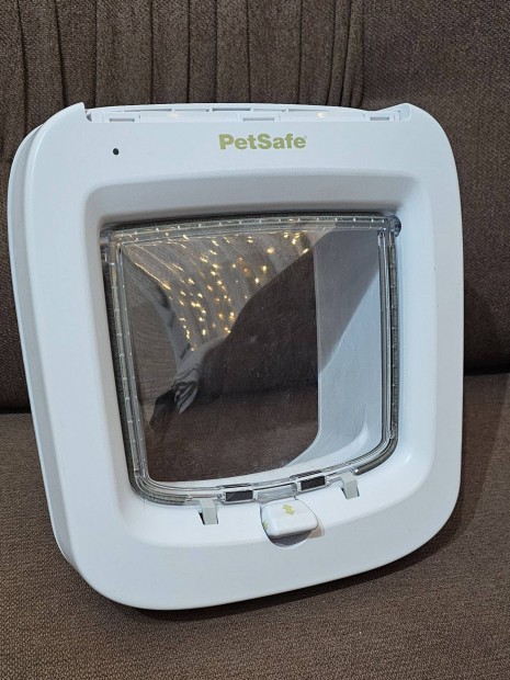 Petsafe mikrochipes macskaajt j