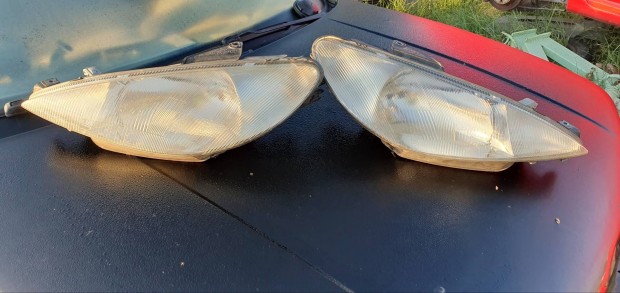 Peugeor 206 Fényszorók-Elsőlámpák