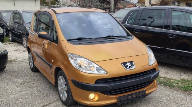 Peugeot 1007 1.4 HDi Trendy