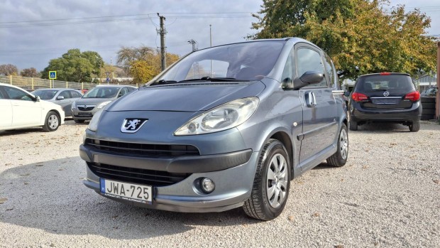Peugeot 1007 1.4 Trendy Friss Vizsga! Szép Álla...