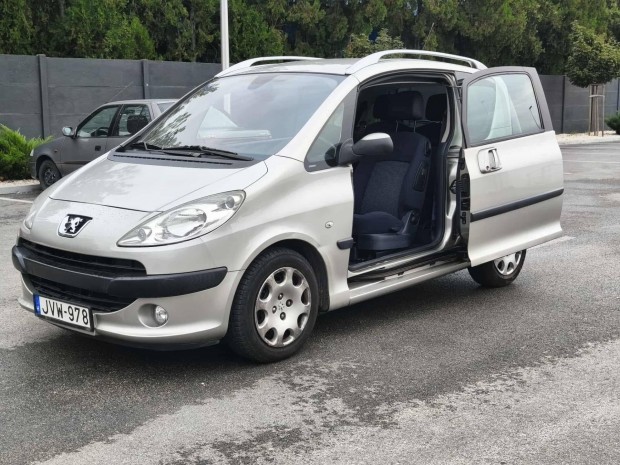 Peugeot 1007 1.4 Trendy (Automata) 29500 km! Ma...
