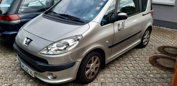 Peugeot 1007 2007 bontott jrm