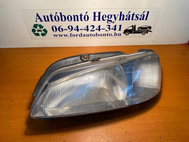 Peugeot 106 II 1.1i bal fényszóró