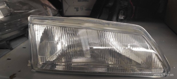 Peugeot 106 fényszóró jobb 1991 -> 1996 (H4)