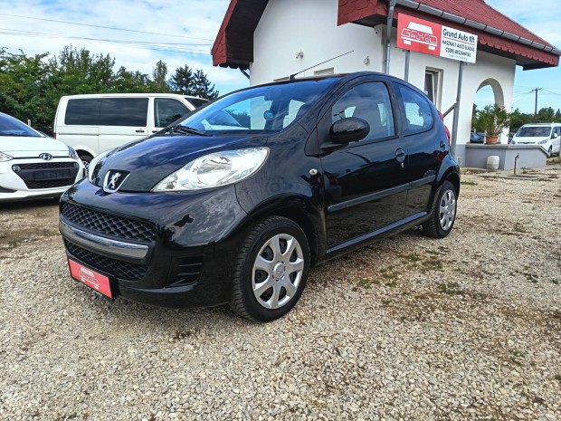 Peugeot 107 1.0 Urban EURO5 1.tulaj.122e km.Klíma