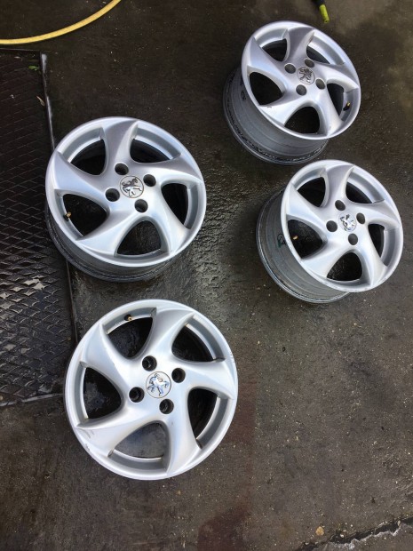 Peugeot 15" alufelni