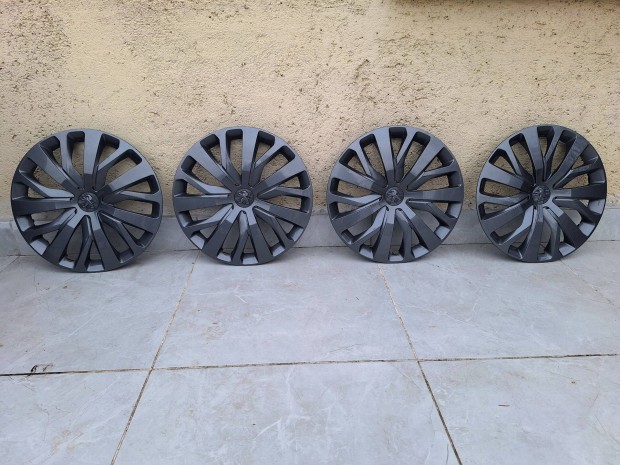 Peugeot 16" gyri manyag dsztrcsa 4 db. elad