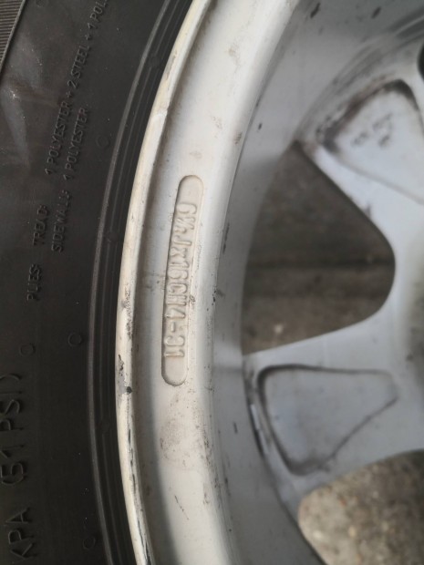 Peugeot 16-os gyári alukerék