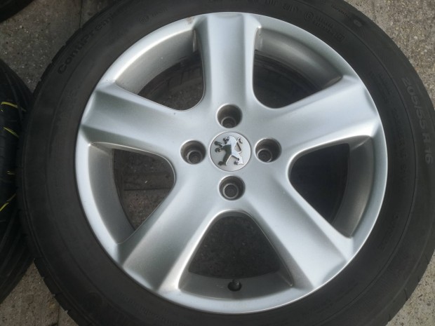 Peugeot 16-os gyri alukerk