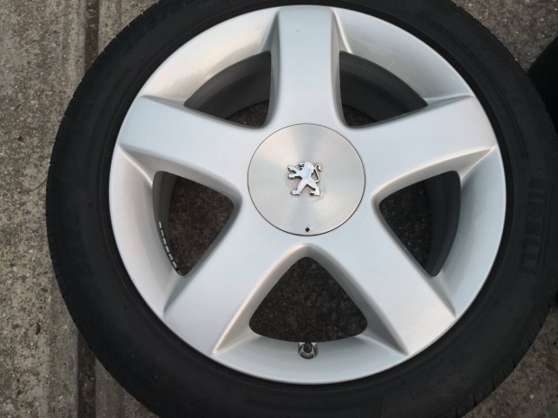 Peugeot 17-es gyri alufelnik 5x108-as