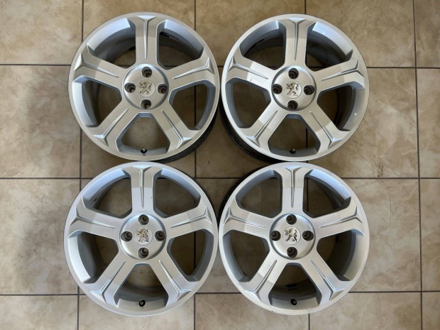 Peugeot 18" 4x108 alufelni felni