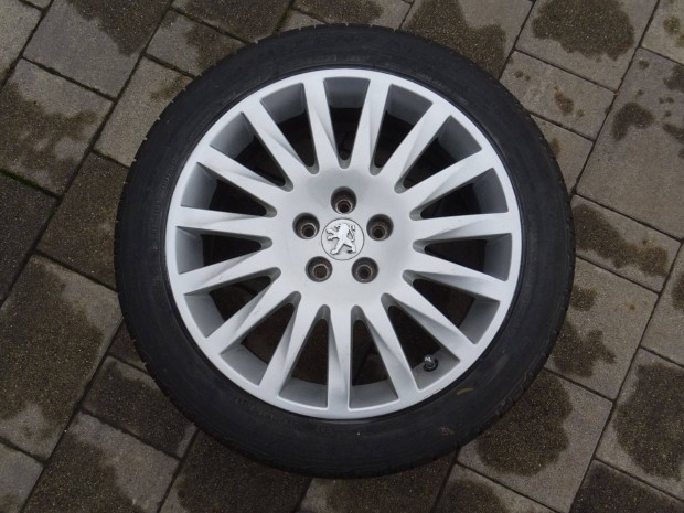 Peugeot 18" 5x108 ET46 gyri alufelni 235/45R18 nyri 308,508,3008