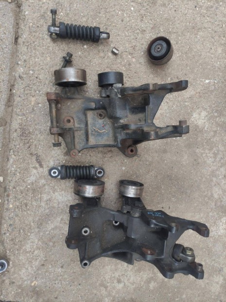 Peugeot 1.9 d td feszítő görgő konzol 306 406 806 405 Expert dhx dhy
