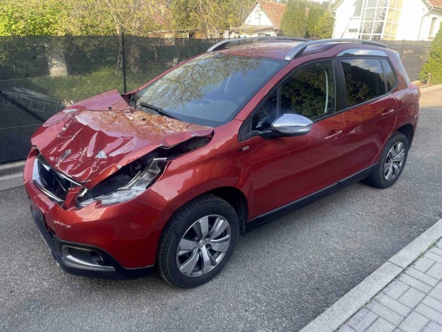 Peugeot 2008 1.2 Puretech Allure