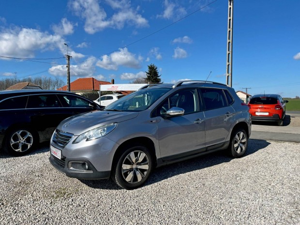 Peugeot 2008 1.2 Puretech Style Kl�ma.Tempomat....
