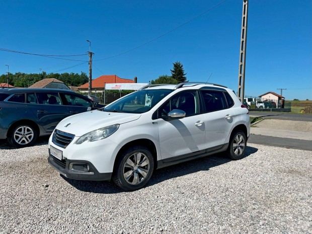 Peugeot 2008 1.2 Puretech Style Navigáció.Klíma...
