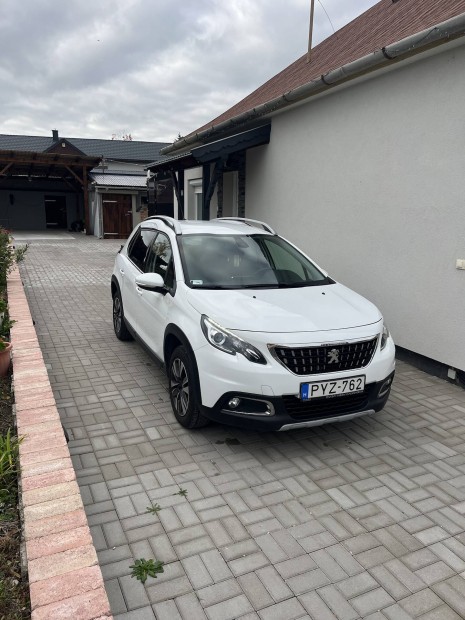 Peugeot 2008 Puretech 110Le Elad