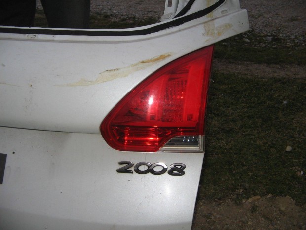 Peugeot 2008 csomagtérajtó eladó!