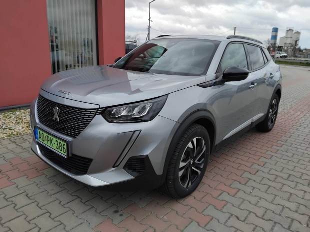 Peugeot 2008 e2008 50kWh Allure Kit�n� �llapot...