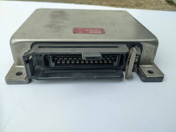 Peugeot 205 1,6 GTI motorvezrl, ECU