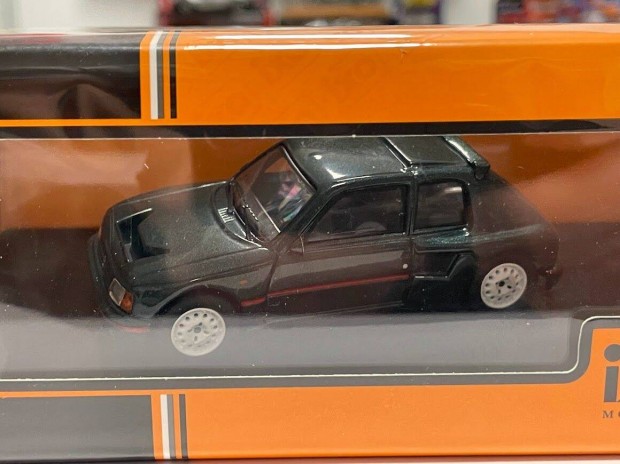 Peugeot 205 T16 Custom 1987 1:43 1/43 Ixo