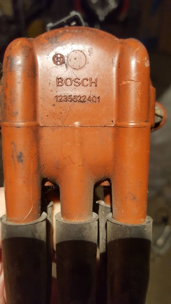 Peugeot 205 gyujt�seloszt� 