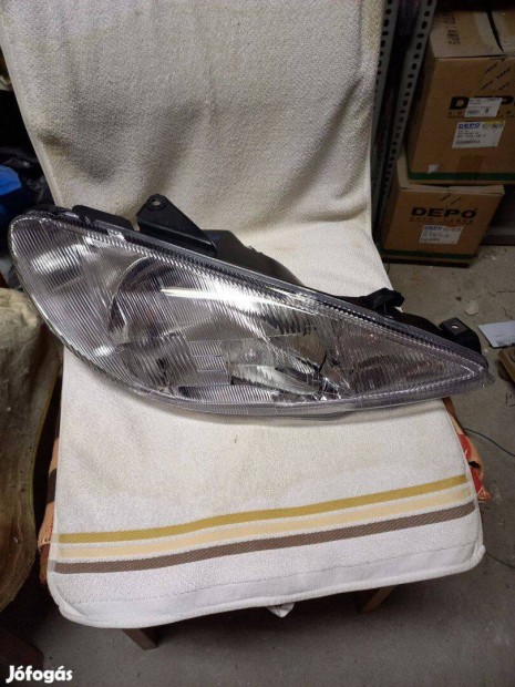 Peugeot 206 1998.09.01-2007.07.31 Fényszóró H4 jobb (belülr. áll.)