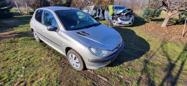 Peugeot 206 1.1 Riviera 107000km! Indul.-zemk...