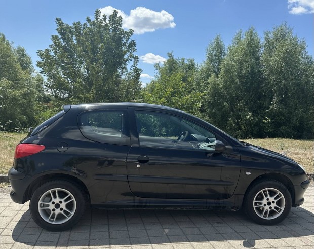 Peugeot 206 1.1 XR, 2002