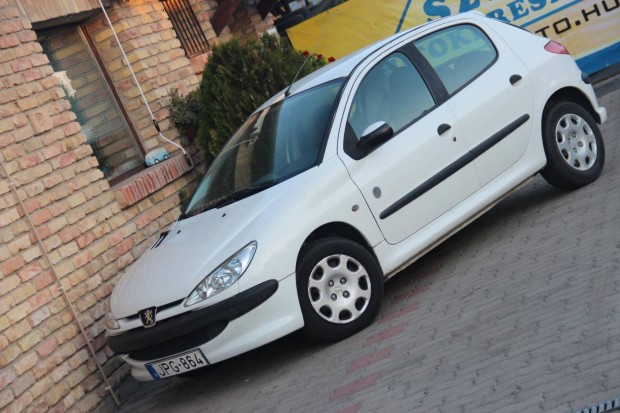 Peugeot 206 1.1 X-Design