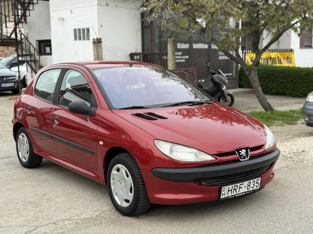 Peugeot 206 1.4 Color Line Magyarországi ! Klím...