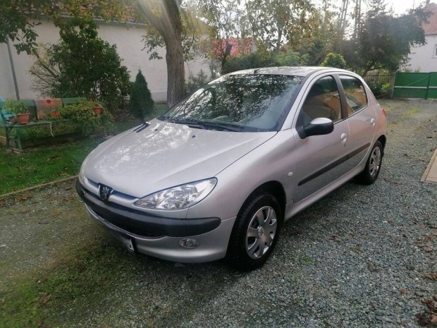 Peugeot 206 1.4 HDI elad