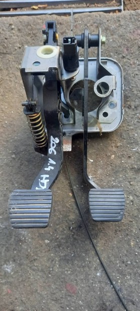 Peugeot 206 1.4 HDI pedl sor 