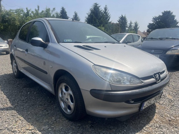 Peugeot 206 1.4 HDi Premium Klímás!! Friss műsz...