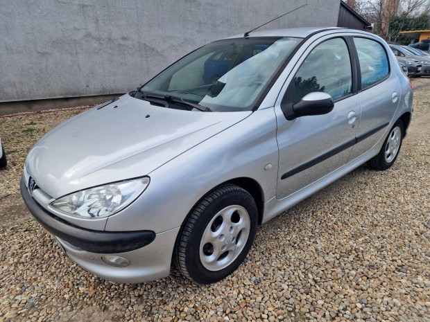 Peugeot 206 1.4 HDi Premium Magyarorsz�gi! Fris...