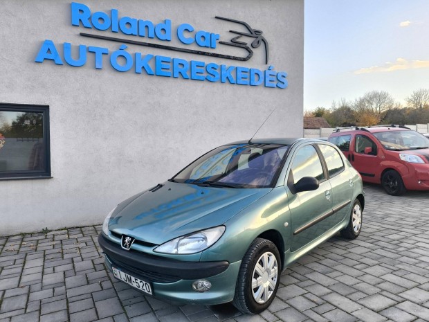 Peugeot 206 1.4 Premium Sok műszakis. klímás! C...
