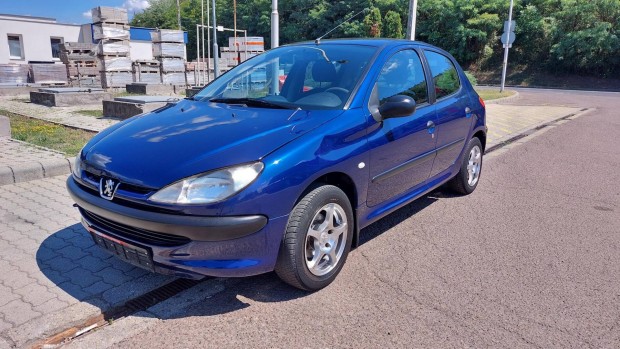 Peugeot 206 1.4 Presence Szép És Jó!!!