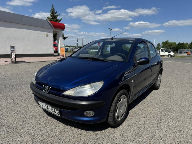 Peugeot 206 1.4 Riviera magyarországi.2tulaj.fr...