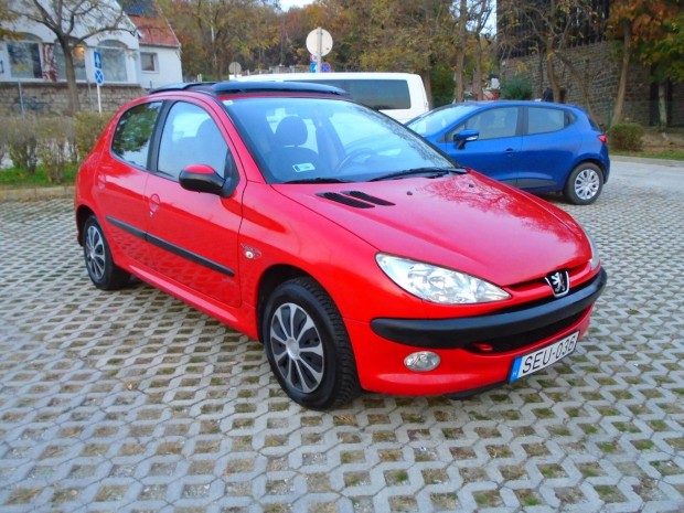 Peugeot 206 1.4 Sporty 2v mszakival.kevs kil...