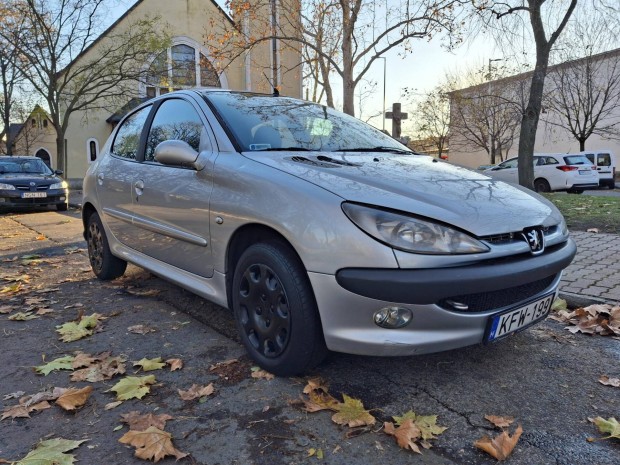 Peugeot 206 1.4 Trendy Plus