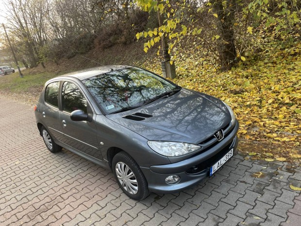 Peugeot 206 1.4 Trendy Plus