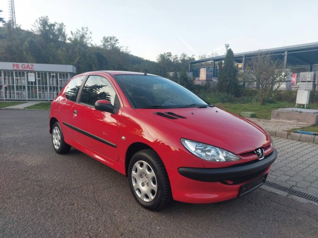 Peugeot 206 1.4 Trendy Plus Szp s J!!!