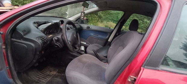 Peugeot 206 1.4 benzin bonts 