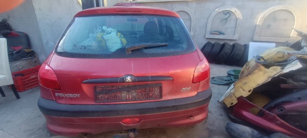 Peugeot 206 1.4 benzin bonts 