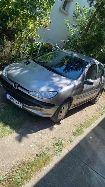 Peugeot 206 1.4i