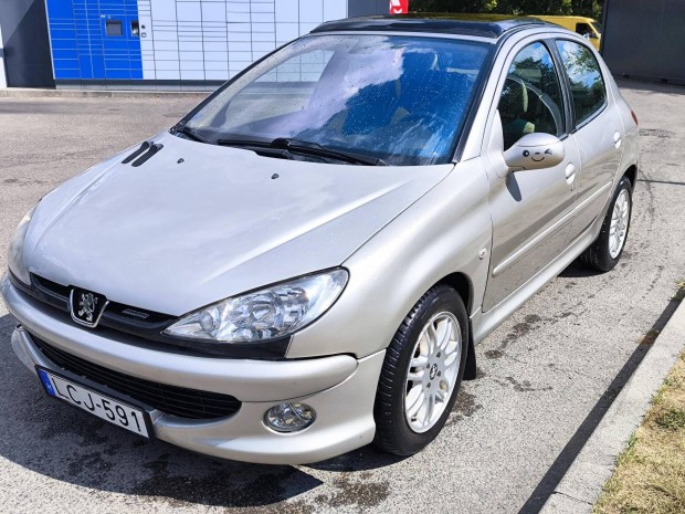 Peugeot 206 1.6 Roland Garros
