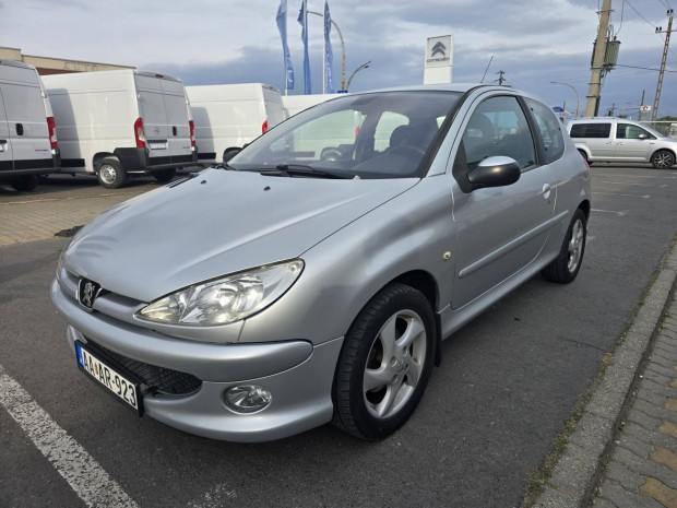 Peugeot 206 1.6 Trendy Plus Bizomnyos Aut!