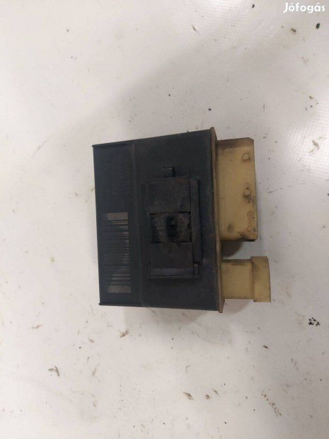 Peugeot 206 207 307 407 venitlátor relé izzitórelé előtét ellenállás