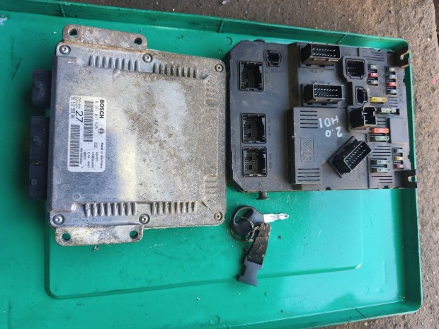 Peugeot 206 2.0 HDI motorvezrl bsi kulcs is